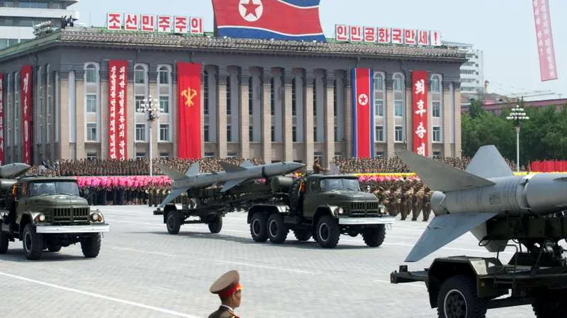 Coreea de Nord lansează obuze în apropierea insulei bombardate în 2010