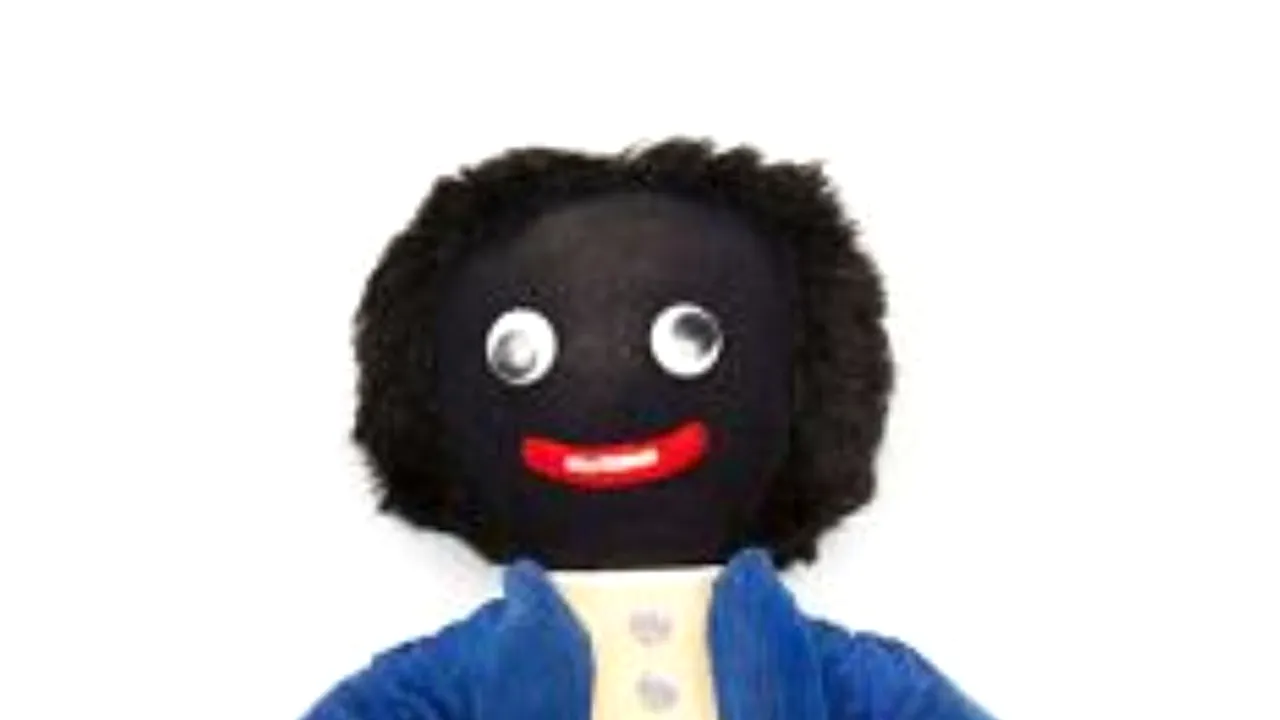 Aceasta este păpușa care îi înfurie pe aborigenii din Australia