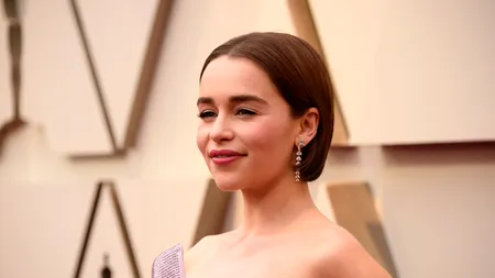 Actrița Emilia Clarke, din 