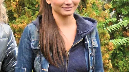 Elena Băsescu, apariție ciudată. Explicațiile unui medic estetician: ''Pomeții par modificați''