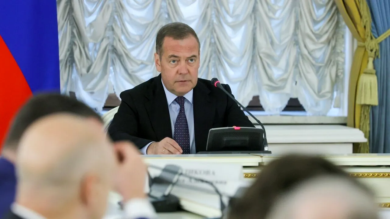 Kremlinul răspunde amenințărilor lui Trump cu privire la impunerea unor SANCȚIUNI/ „Rusia nu este nici Israel, nici Iran”