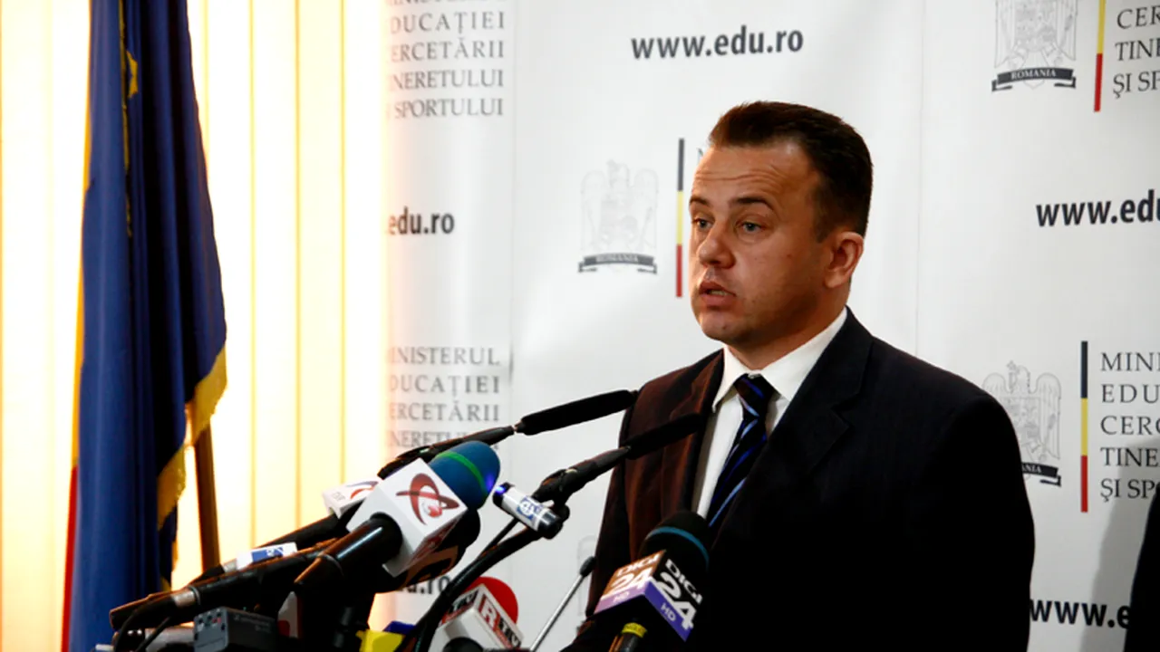 EVALUAREA NAȚIONALĂ 2012. Pop: În toate cele 4.516 de centre sunt camere de supraveghere