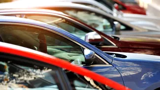 Producătorii auto vor renunța la ecranele digitale din mașini în favoarea butoanelor. Care este motivul din spatele acestei decizii neașteptate