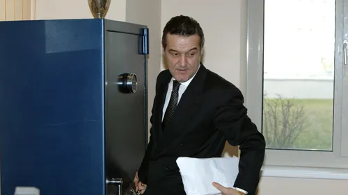 Becali și-a ridicat salariul de la Avicola Iași. Câți bani a primit