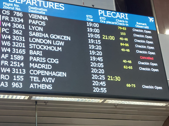 Afișarea mesajului de anulare a zborului Wizz Air pe ruta București-Stockholm, din data de 1 iunie 2023