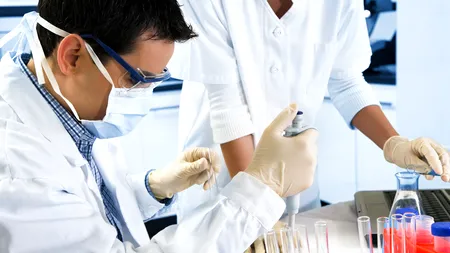 Nanoparticule din aur, folosite cu succes contra cancerului de prostată