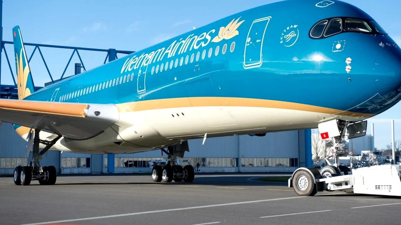 O aeronavă Vietnam Airlines, aterizare de urgență pe aeroportul Henri Coandă
