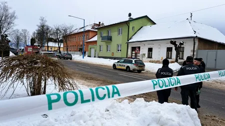 Cel puțin două persoane au fost ucise într-o școală din Slovacia după ce un elev a ATACAT un profesor și colegii de clasă