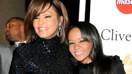 Fiica lui Whitney Houston, plasată în comă indusă de medicii americani