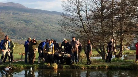 Sfârșit tragic. Un bărbat căutat de pompieri și salvamontiști aproape 10 ore a fost găsit mort, într-un lac - GALERIE FOTO