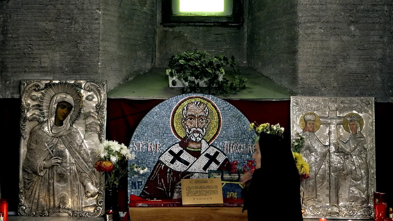 Osemintele domnitorului Brâncoveanu, readuse la Biserica Sf. Gheorghe, în ziua Sfinților Constantin și Elena