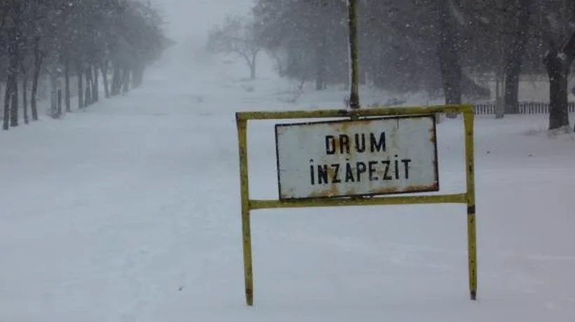 VREMEA. Două drumuri naționale din Galați și Vaslui sunt în continuare închise din cauza nămeților
