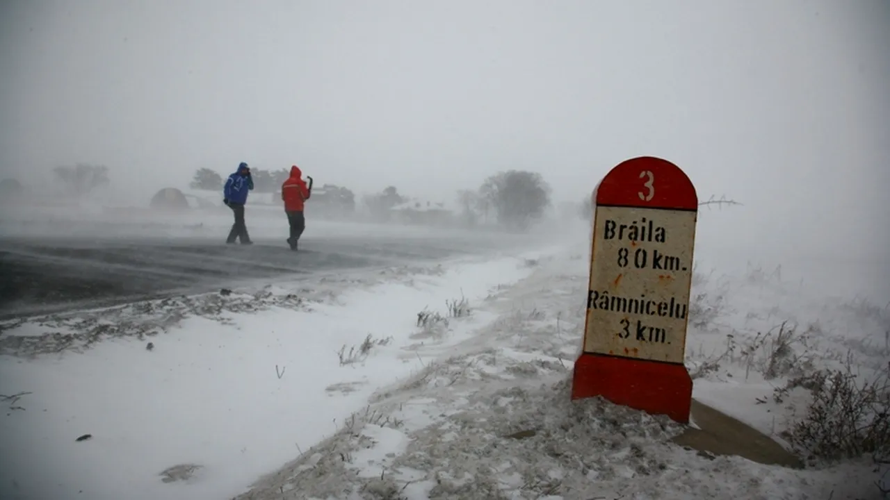 Ponta: Peste 8.000 de persoane intervin în teren la ora actuală. Se anunță o săptămână dificilă