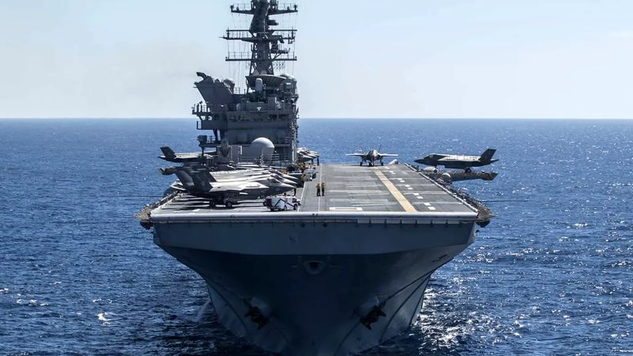 Rusia limitează navigaţia în mai multe zone din jurul Crimeei. Ucraina califică decizia drept „o uzurpare a drepturilor suverane”