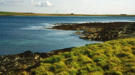 Cum arată insula scoțiană care costă cât o garsonieră în Londra