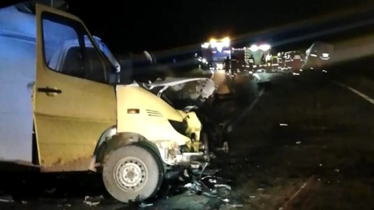 Accident cu doi morţi şi trei răniţi în județul Mureş