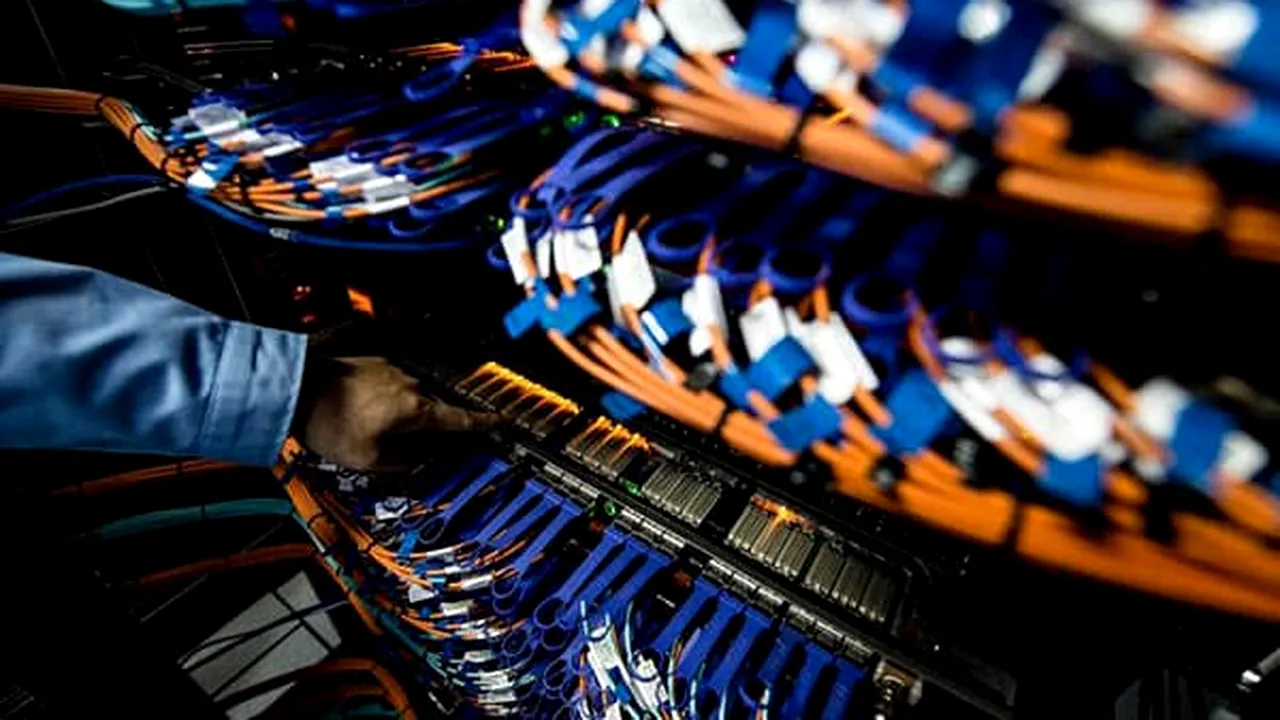 Cum arată cel mai puternic calculator din lume. Face 93.000 de trilioane de calcule pe secundă