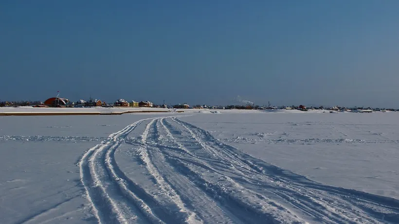 Descoperire macabră în Siberia. 54 de mâini, găsite sub zăpadă de un pescar