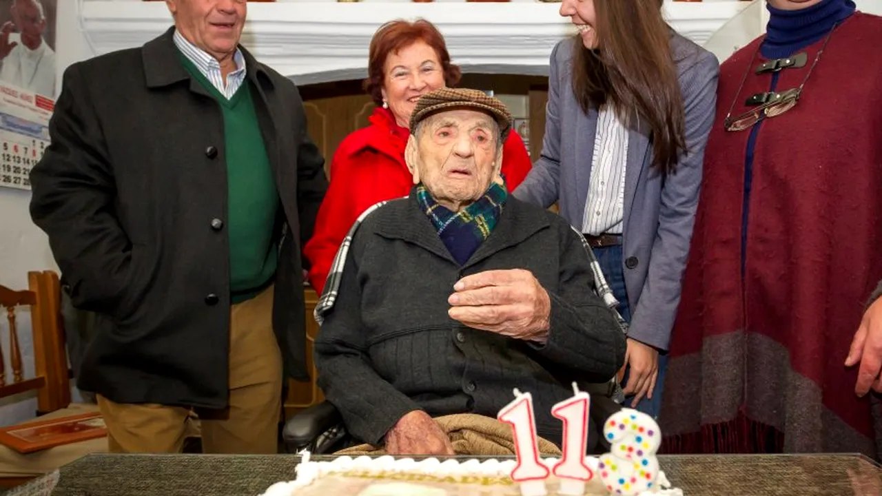 A ajuns la 113 ani, însă secretul celui mai bătrân om din lume e la îndemâna oricui