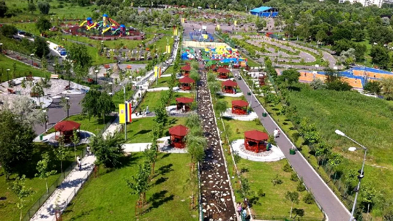 Patinoar sintetic inaugurat în Sectorul 4 