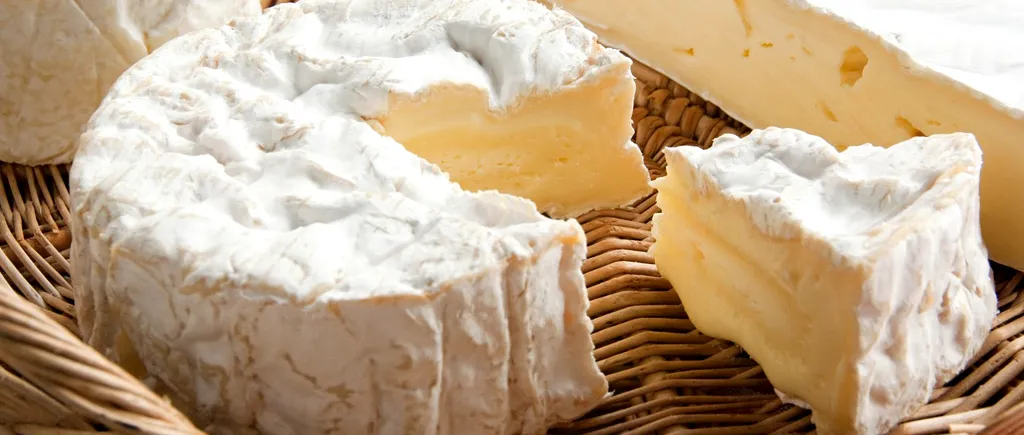 Într-un sat din România se produce artizanal CAMEMBERT, brânza cu mucegai nobil. „Nu folosim niciun fel de chimicale”