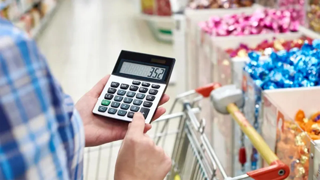 Coșul minim de supraviețuire în 2026: Cât costă să mănânci o lună în România?