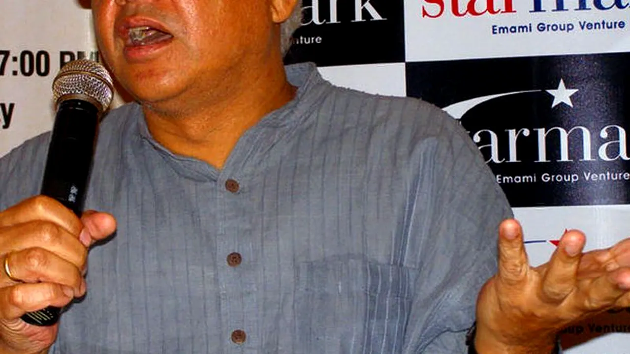 Un scriitor de marcă și-a anulat vizita în România, spunând că a fost insultat de un consul român