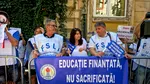 Protest în fața Ministerului Educației. Sindicaliștii din învățământ au ieșit în stradă, ce nemulțumiri au