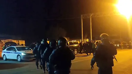 Trei polițiști au fost uciși, iar alți opt au fost transportați la spital, în Rusia, după un schimb de focuri în Caucaz