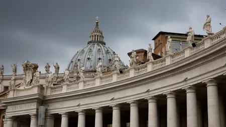 ALERTĂ LA VATICAN | Înalt prelat, confirmat pozitiv la infecția cu SARS-CoV-2