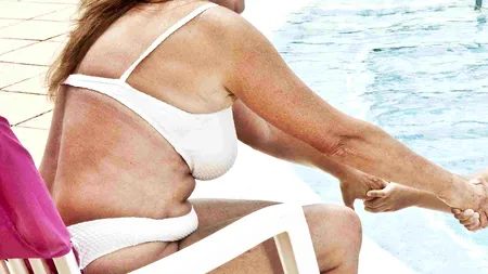 Unei femei de 81 de ani i s-a interzis să mai poarte bikini în propria grădină: „Mă simt hărțuită, intimidată