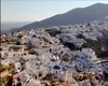 Grecia înăsprește legislația turistică: Românii nu mai au voie să campeze pe plajă sau în locuri neamenajate