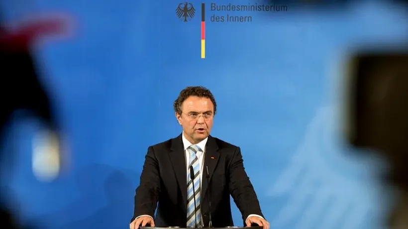 Ministrul german de Interne: Nu mai folosiți Facebook și Google dacă nu vreți să mai fiți spionați