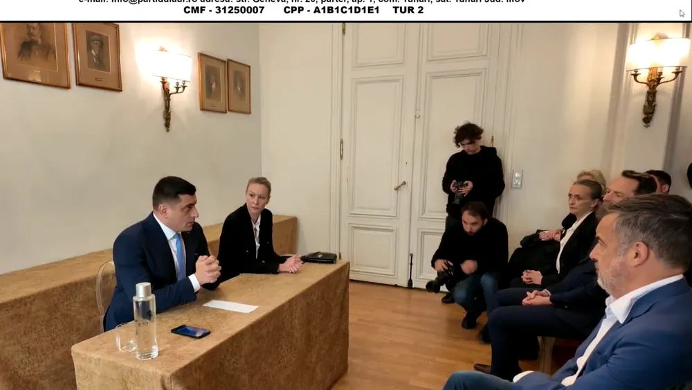 Ziariștii francezi l-au întrebat pe George Simion de Călin Georgescu/ „Trebuia sa fie președintele României. E dreptul lui să aleagă ce funcție vrea”