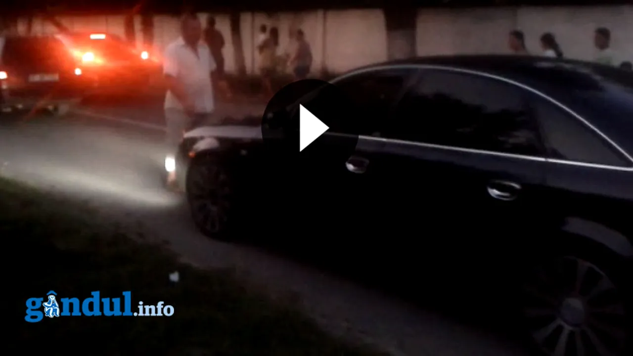 GÂNDUL TV. Șoferul care s-a săturat să fie umilit în trafic: ce pățește acest șmecher cu Audi care încearcă să se strecoare în coloană