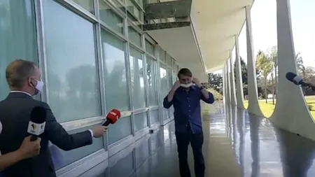 MĂSURĂ. Jurnaliștii TV sunt carantinați după ce au stat aproape de președintele Braziliei, Bolsonaro, infectat cu coronavirus. Un proces este intenționat a fi depus la Curtea Supremă împotriva președintelui