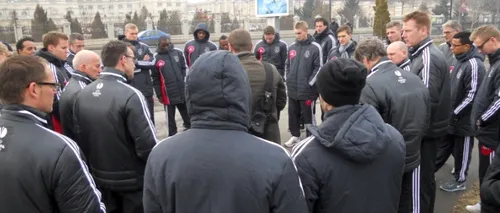 VIDEO. Ce au aflat jucătorii de la Ajax Amsterdam despre parlamentarii români  