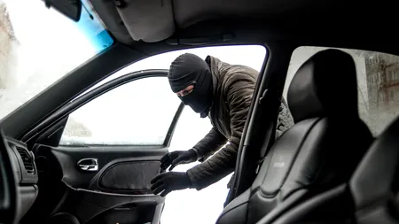 Un afacerist din Brăila a reclamat că i-au dispărut 500.000 lei din mașină. Polițiștii au instituit filtre la ieșirile din oraș - VIDEO