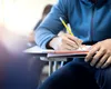 Metoda ingenioasă la care a apelat un elev pentru a trișa la BAC. Cum a ajuns să trimită subiectele în exterior, de fapt