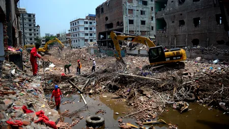 Amintiri dureroase pentru cei care au participat la operațiunile de salvare în Bangladesh. 