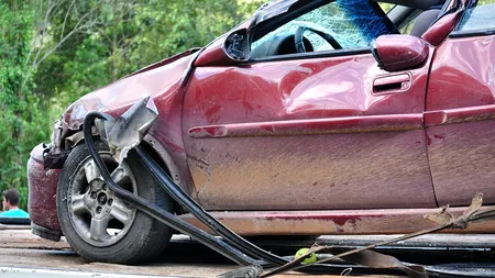 Accident grav în Austria. Un român a murit, încarcerat în mașina condusă de un conațional în stare de ebrietate