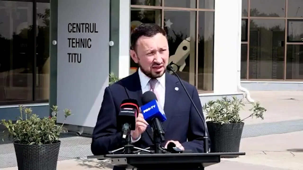 Mircea FECHET: 