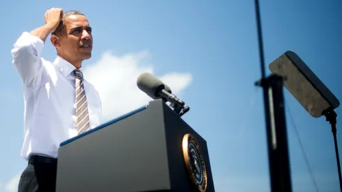 VIDEO. Cum s-a descurcat Obama la un meci de baschet cu copii