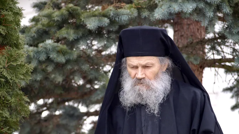 A MURIT unul dintre cei mai iubiți duhovnici din România. Părintele Simeon Zaharia de la Mănăstirea Sihăstria avea 95 de ani
