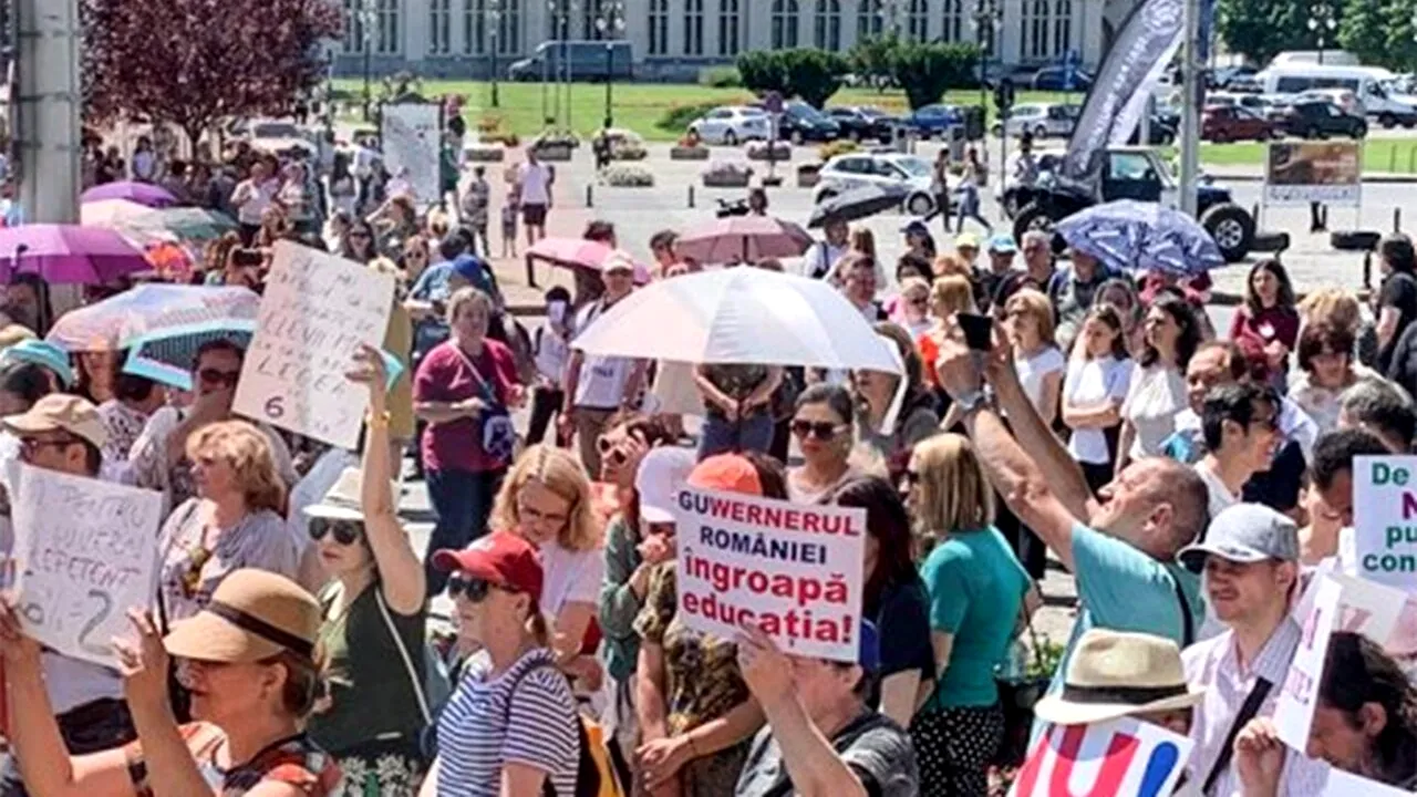 Povestea Ancăi Pîsla, o profesoară de geografie din Iași: „I-am spus copilului să nu-mi ceară BANI luna asta”