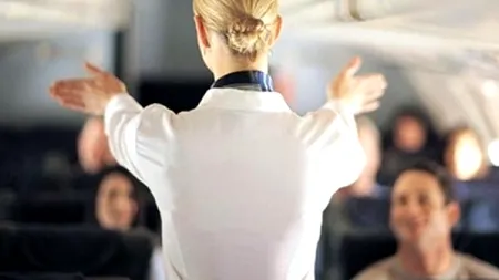 Scandal de proporții după ce mai multe candidate pentru postul de stewardesă au fost puse să se dezbrace la interviul de angajare pentru Kuwait Airways