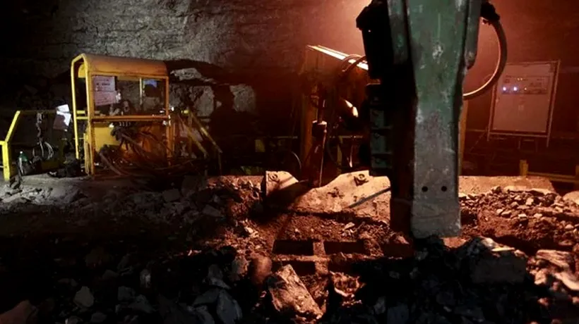 Opt mineri aflați în subteran au murit în urma unui cutremur, în Polonia