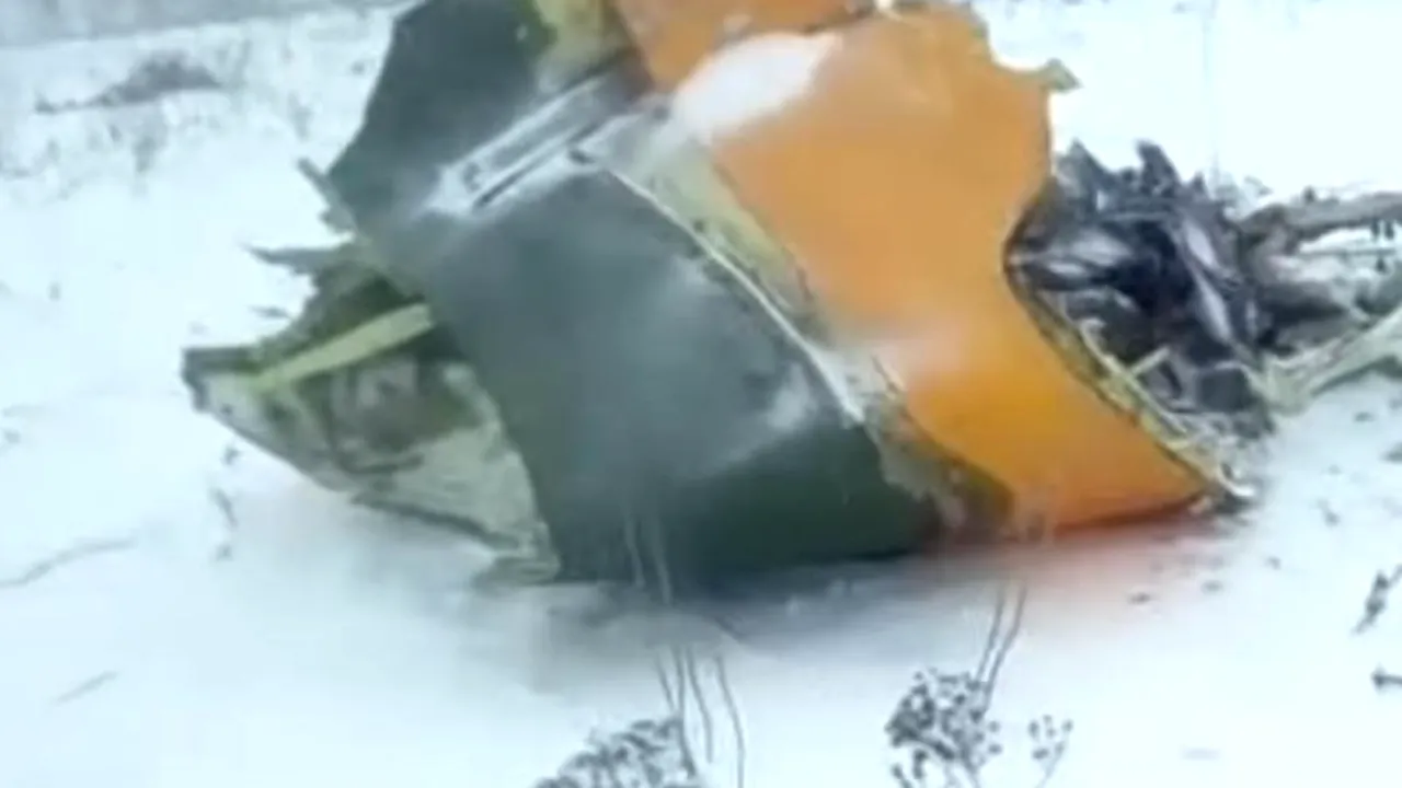 Cele trei cauze posibile ale prăbușirii avionului din Rusia. Anunțul făcut de ministrul pentru Situații de Urgență