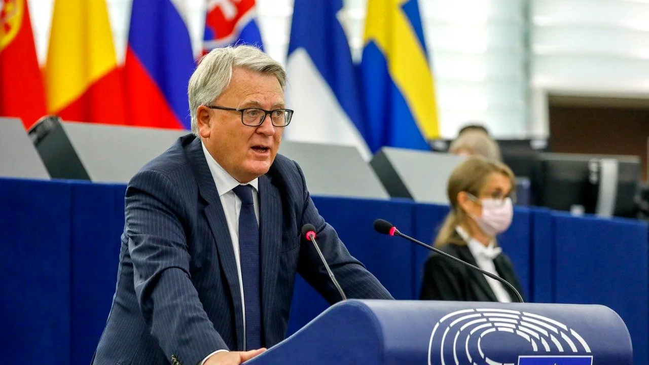 Comisar european: Sărăcia riscă să se accentueze în Europa din cauza creșterii prețurilor energiei