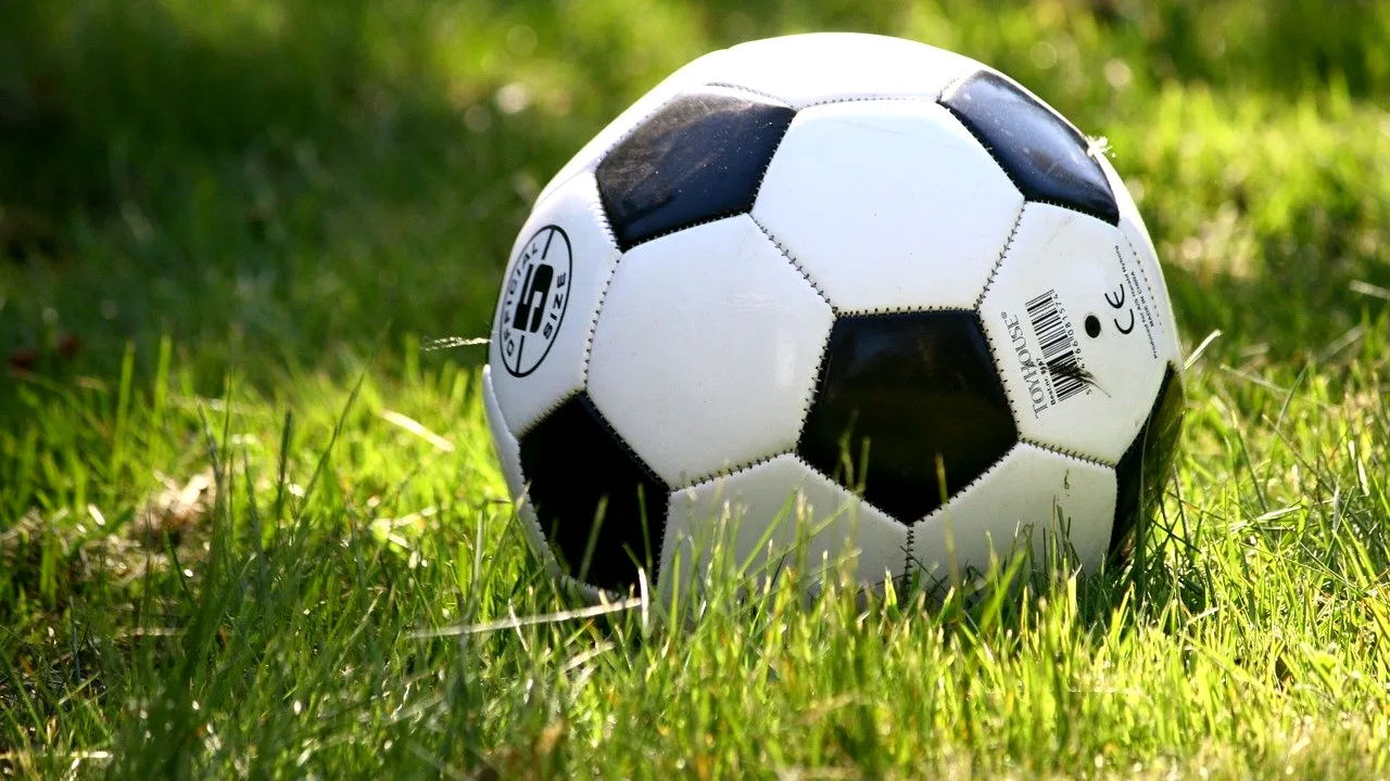 S-a stabilit țintarul noului sezon al Superligii! În prima etapă avem DERBY-ul Dinamo - Universitatea Craiova! Programul complet